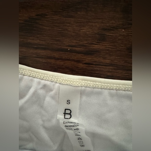 Green Ribbed Bikini Set - Picture 5 of 7